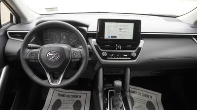 2025 Toyota Corolla Cross LE