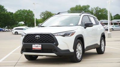 2025 Toyota Corolla Cross LE