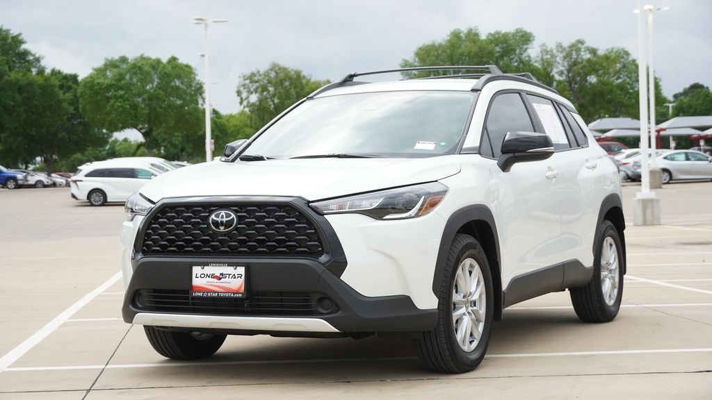 2025 Toyota Corolla Cross LE