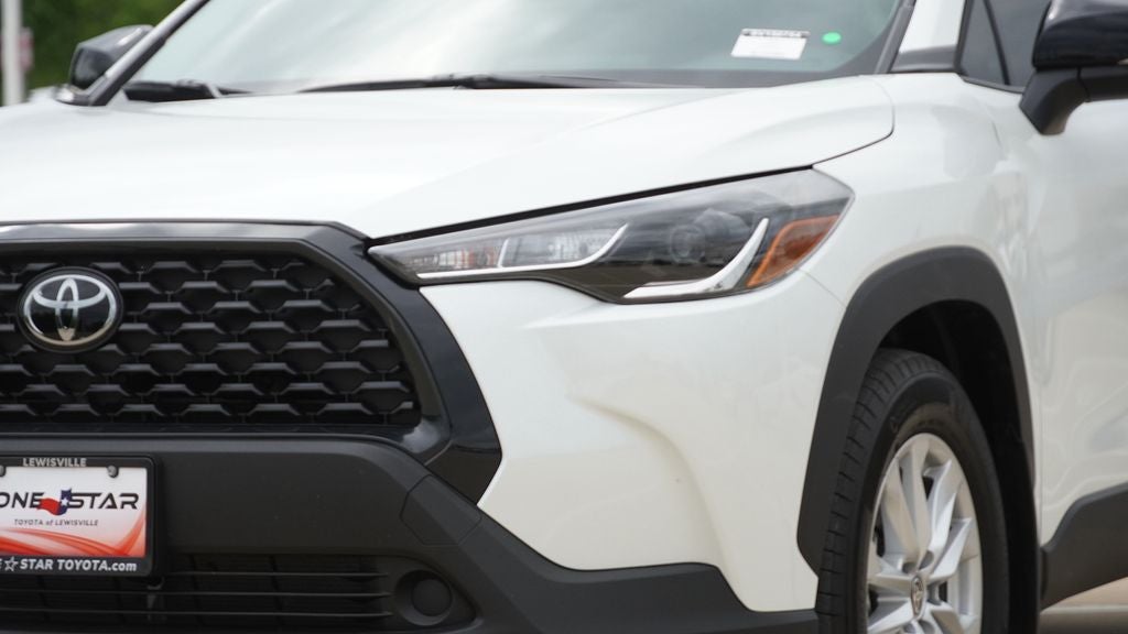 2025 Toyota Corolla Cross LE