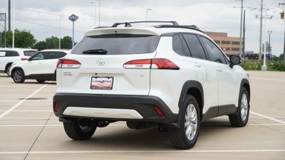 2025 Toyota Corolla Cross LE