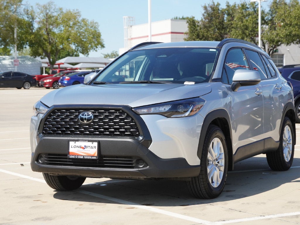 2024 Toyota Corolla Cross LE