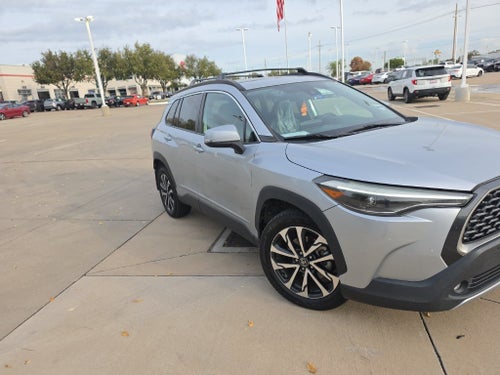 2022 Toyota Corolla Cross XLE