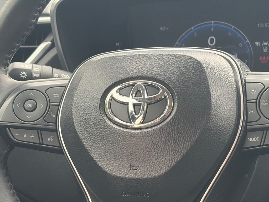 2025 Toyota Corolla Cross XLE