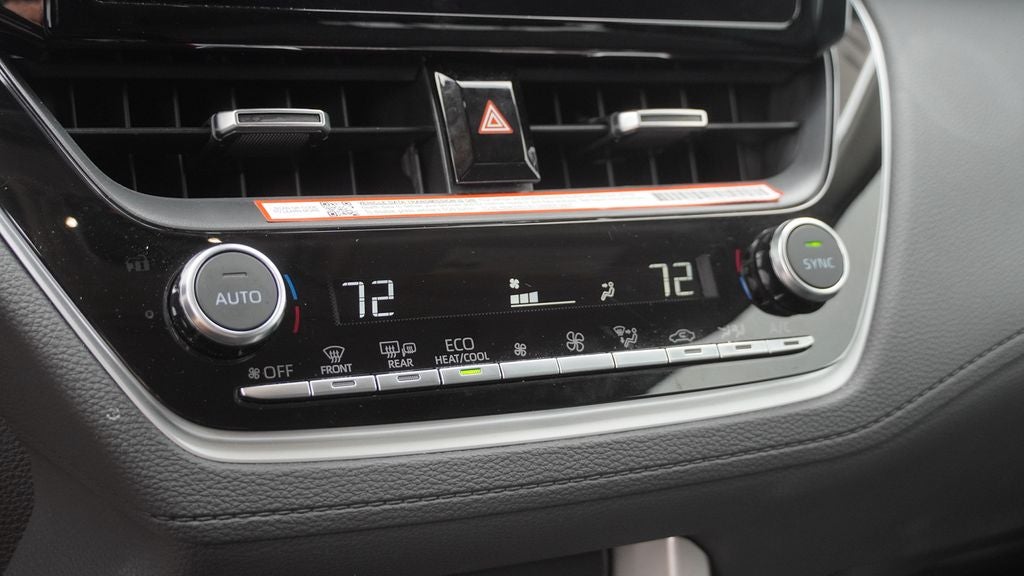 2025 Toyota Corolla Cross XLE