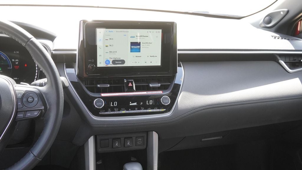 2024 Toyota Corolla Cross Hybrid XSE