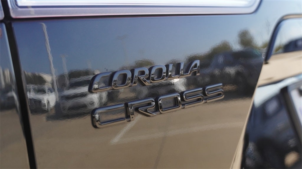 2024 Toyota Corolla Cross Hybrid SE