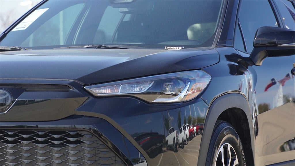 2024 Toyota Corolla Cross Hybrid SE