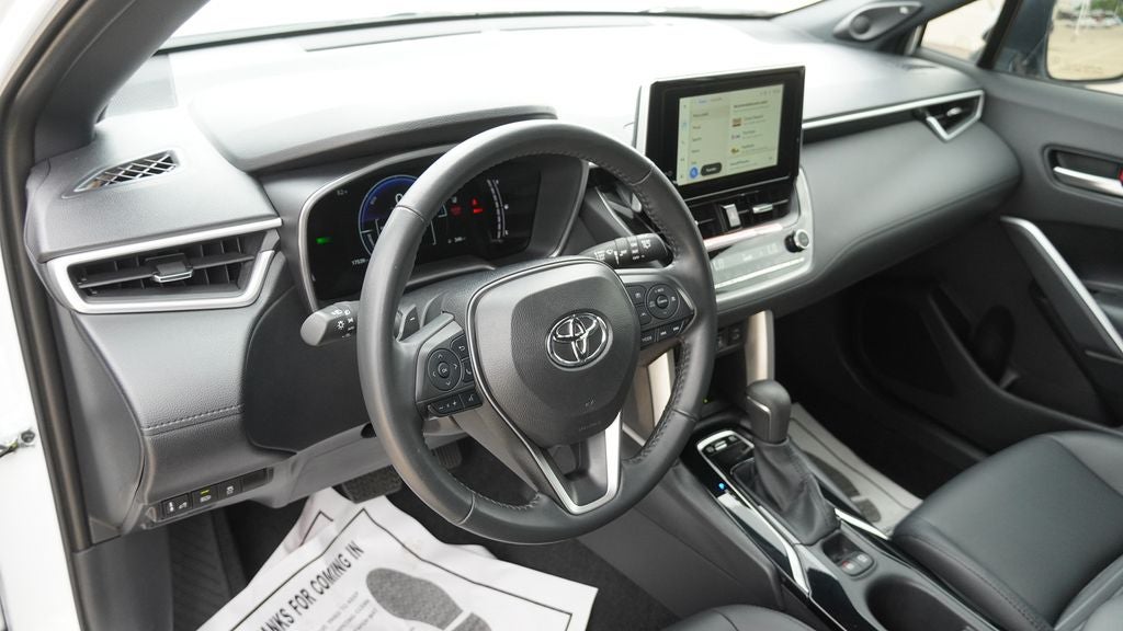 2024 Toyota Corolla Cross Hybrid XSE