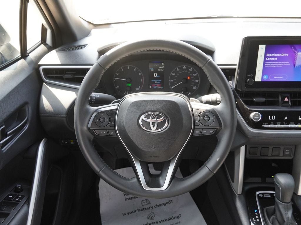 2024 Toyota Corolla Cross Hybrid SE