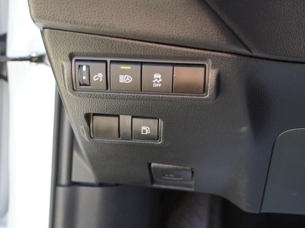 2024 Toyota Corolla Cross Hybrid SE