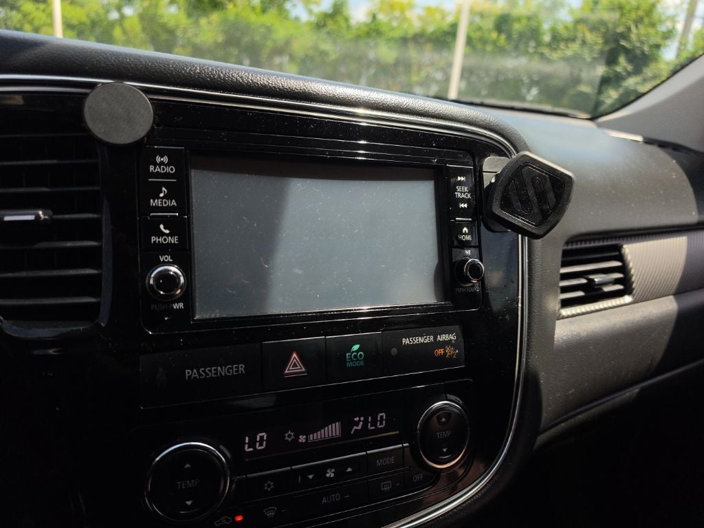 2018 Mitsubishi Outlander ES