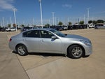 2015 INFINITI Q40 Base