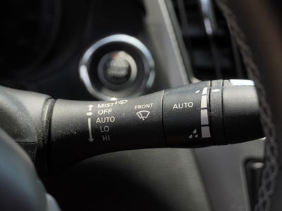 2022 INFINITI Q60 LUXE