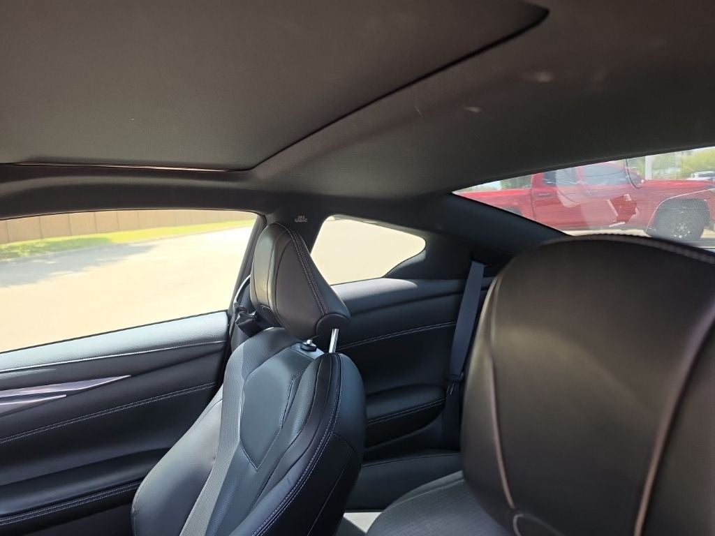 2022 INFINITI Q60 LUXE