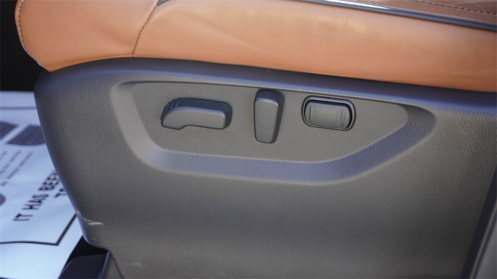 2024 INFINITI QX80 Sensory