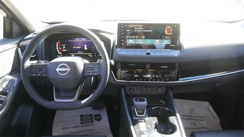 2025 Nissan Rogue SL