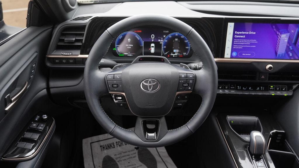 2025 Toyota Crown Signia Limited