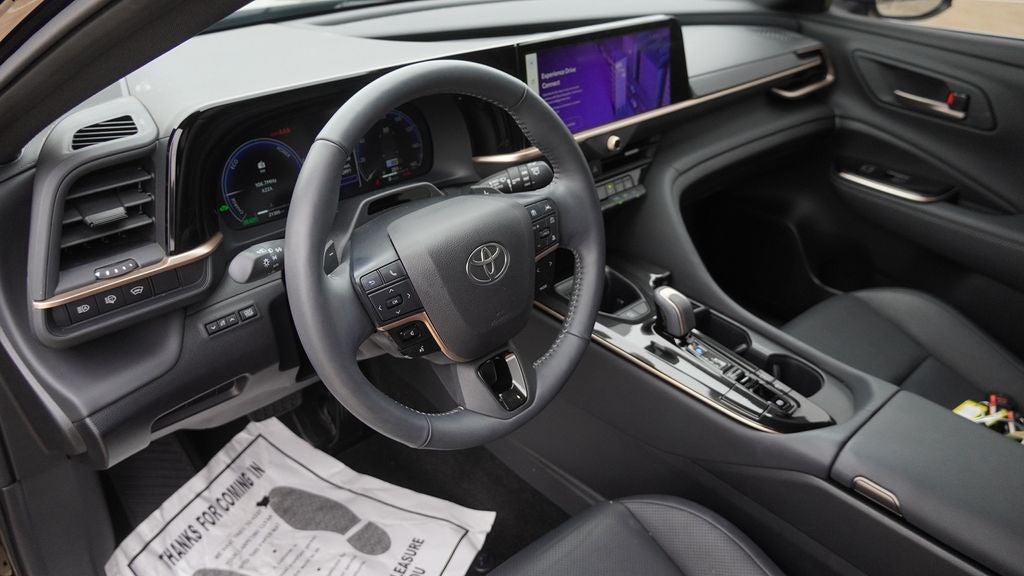 2025 Toyota Crown Signia Limited