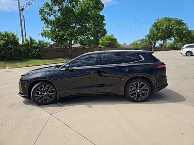 2025 Toyota Crown Signia Limited