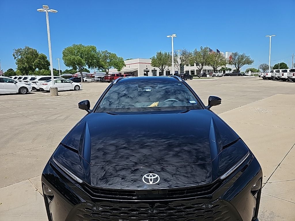 2025 Toyota Crown Signia Limited