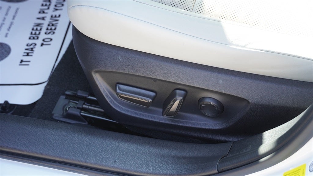 2024 Toyota Prius Limited