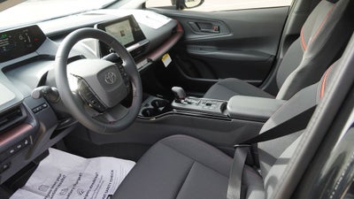 2026 Toyota Prius Plug-In Hybrid SE