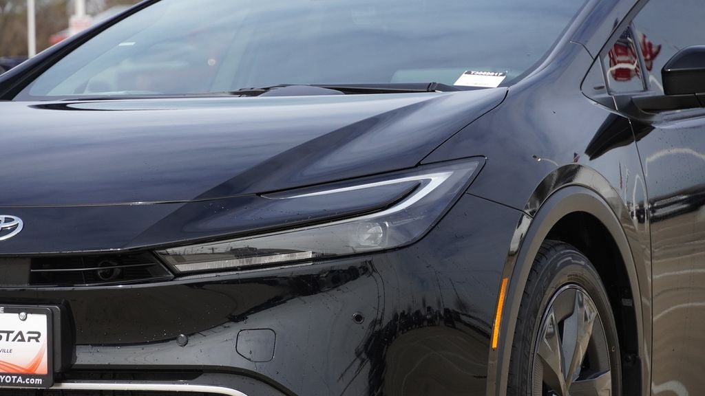 2026 Toyota Prius Plug-In Hybrid SE