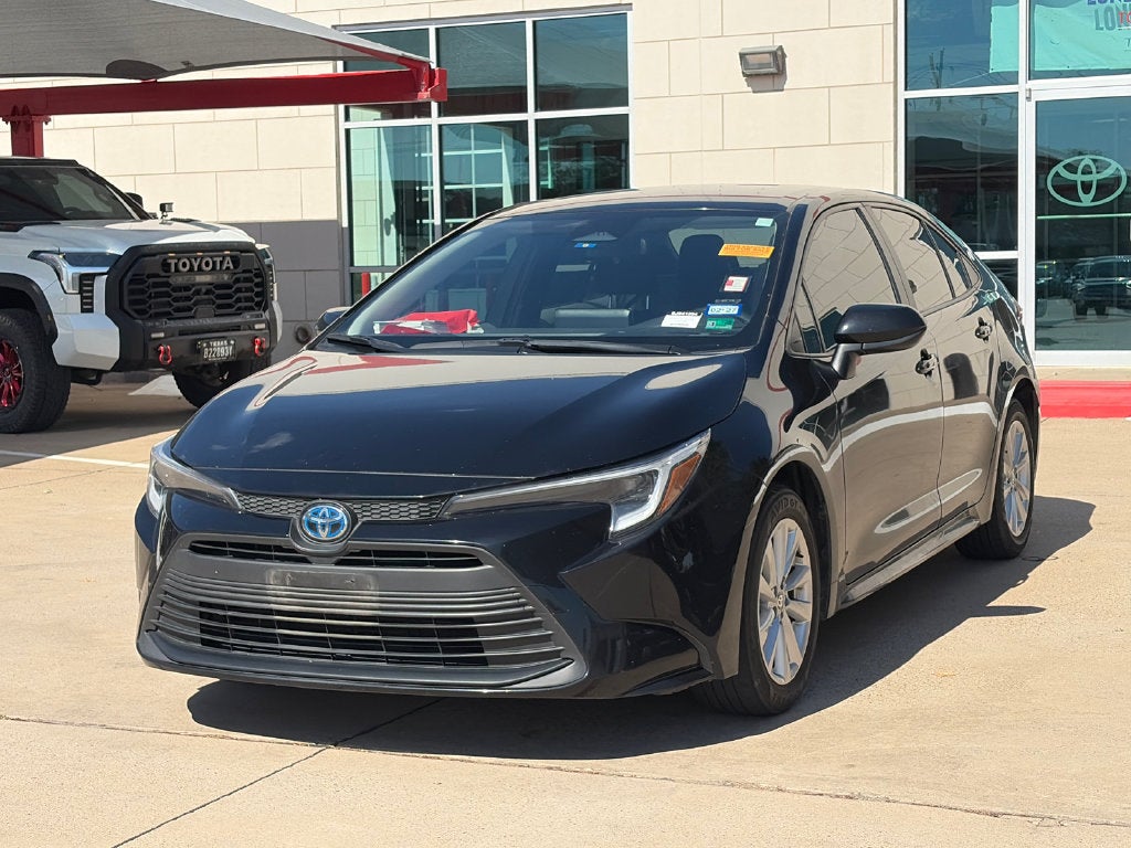 2025 Toyota Corolla Hybrid LE