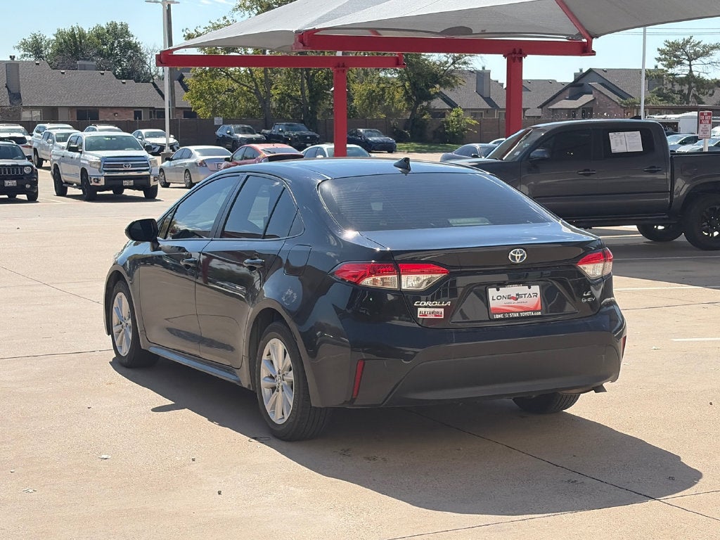 2025 Toyota Corolla Hybrid LE