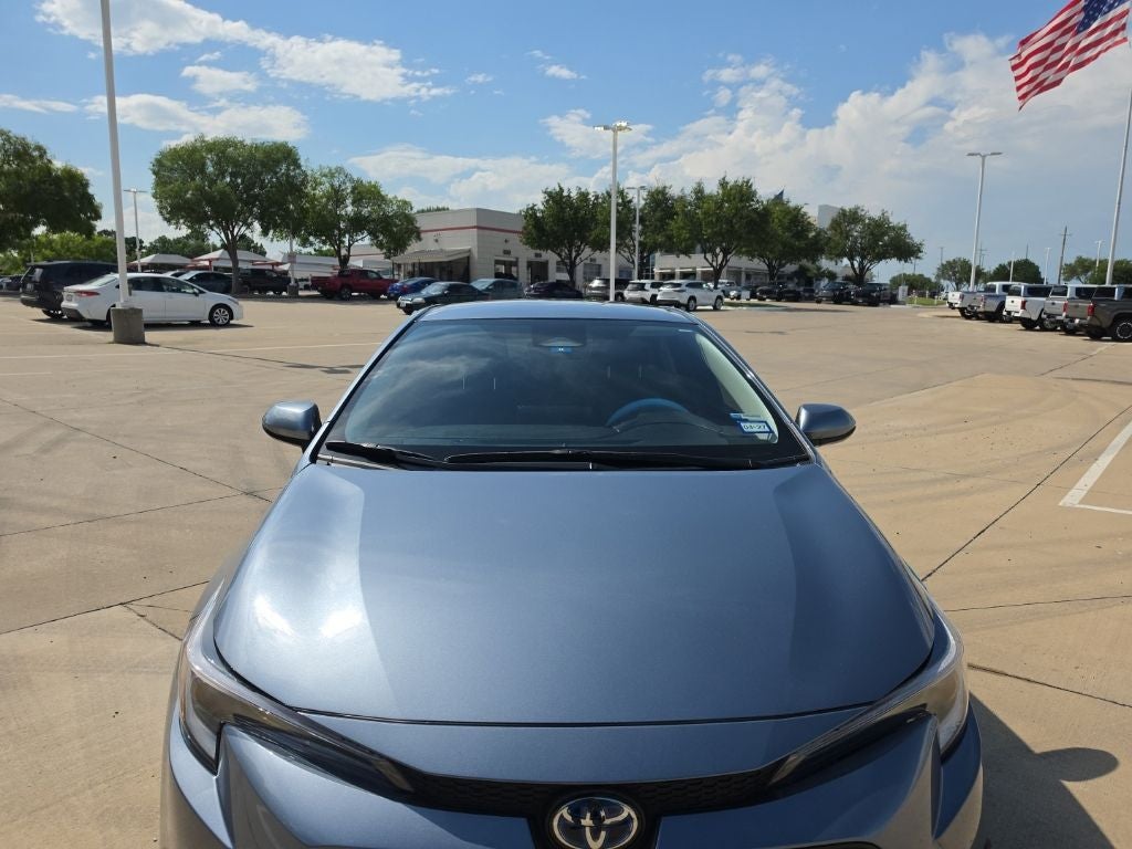 2025 Toyota Corolla Hybrid LE
