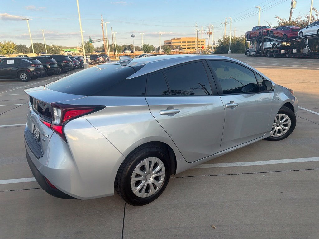 2022 Toyota Prius L