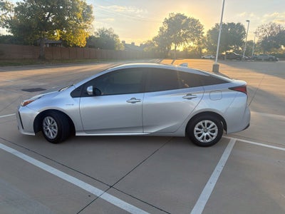 2022 Toyota Prius L