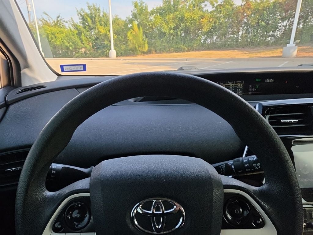 2016 Toyota Prius Two