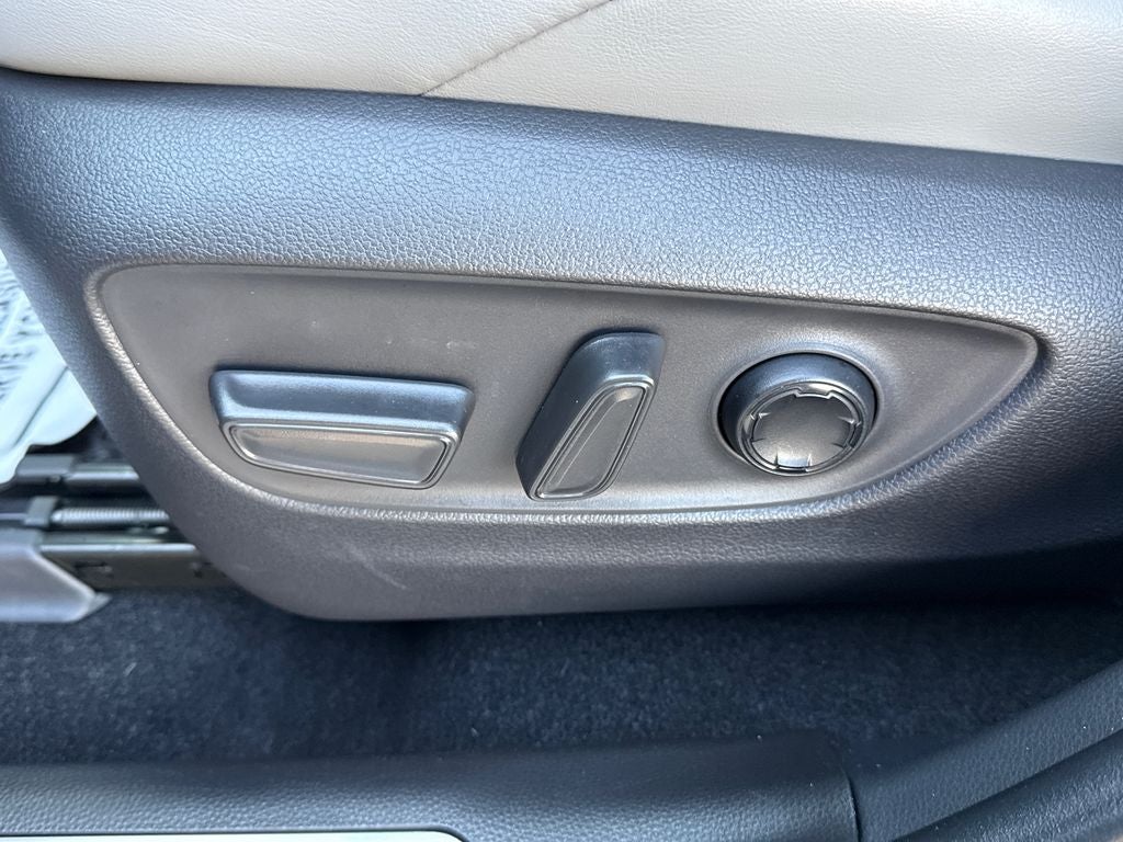 2023 Toyota Venza Limited