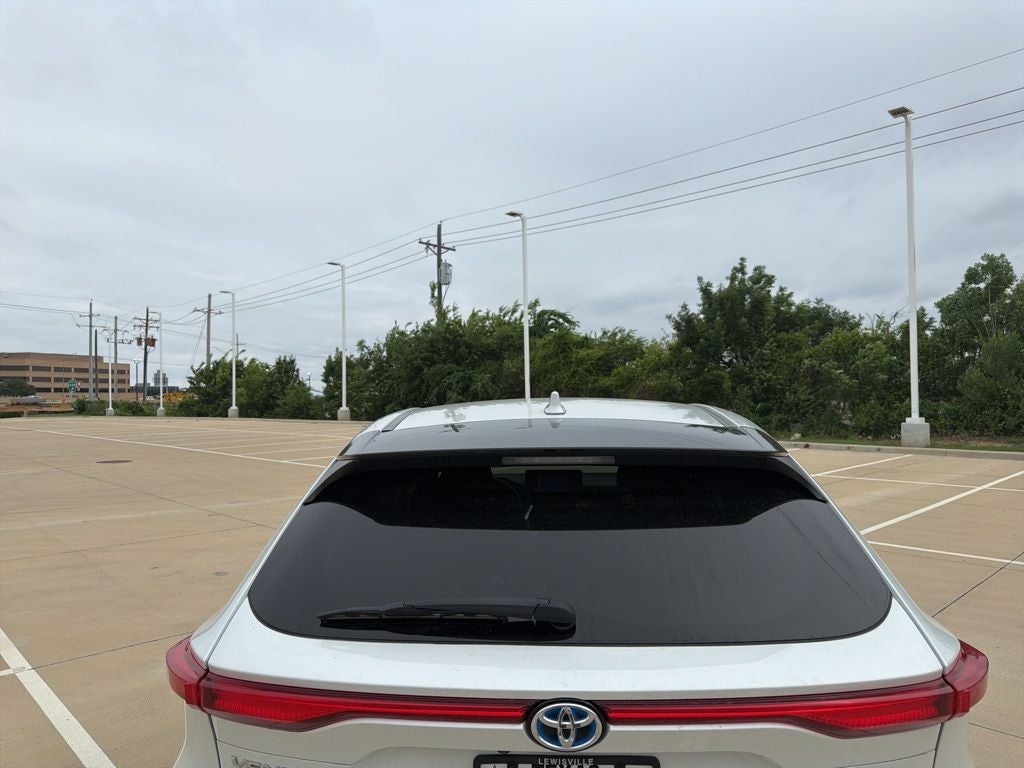 2023 Toyota Venza LE