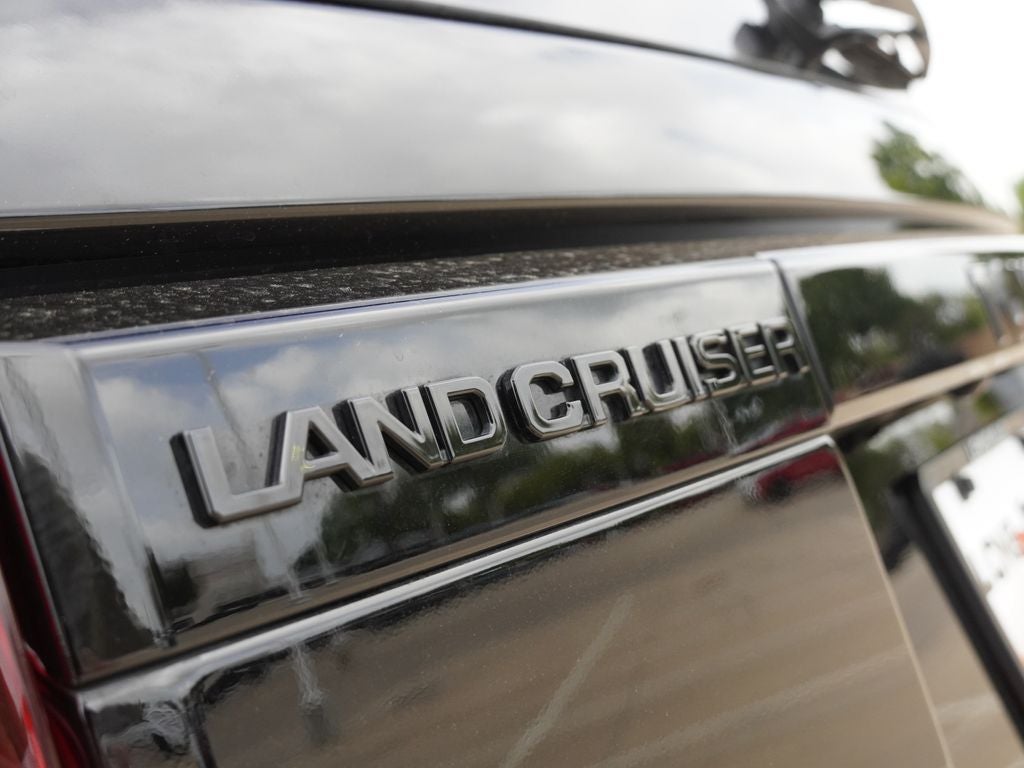2024 Toyota Land Cruiser Base