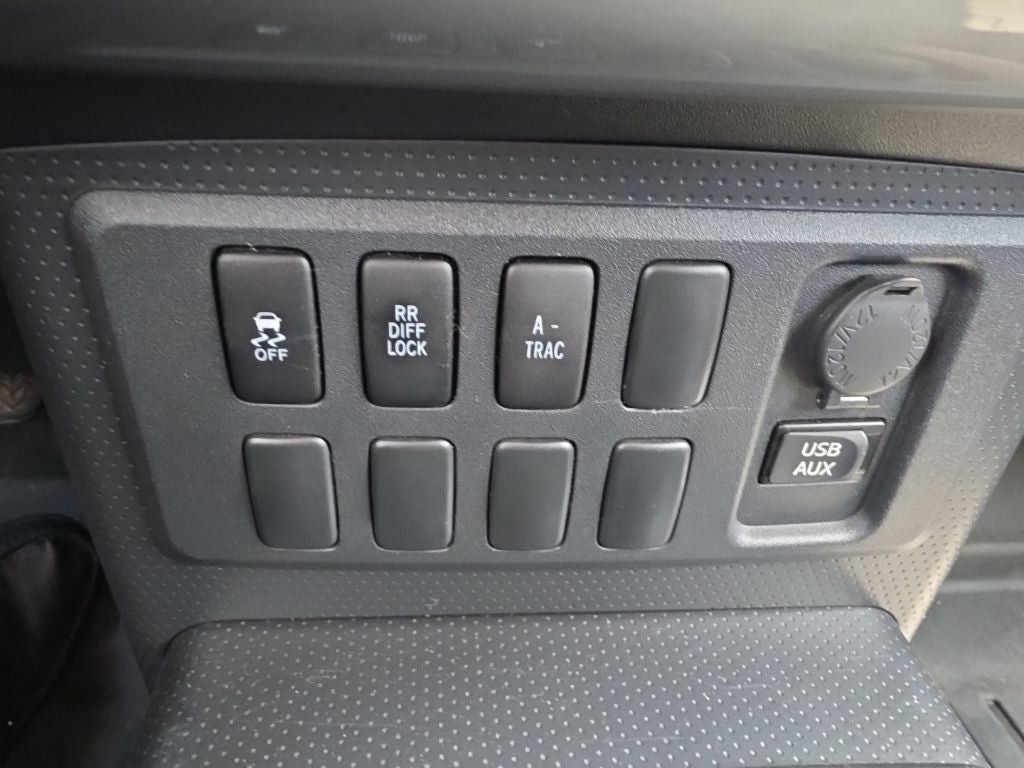 2012 Toyota FJ Cruiser Base