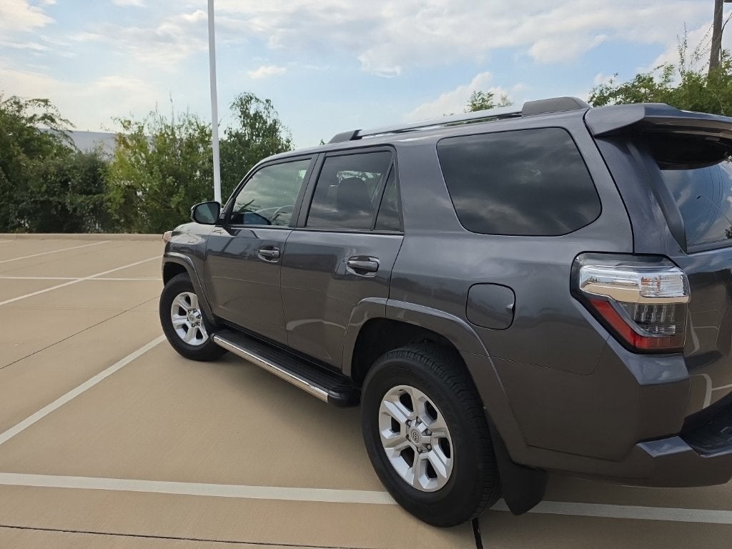 2023 Toyota 4Runner SR5