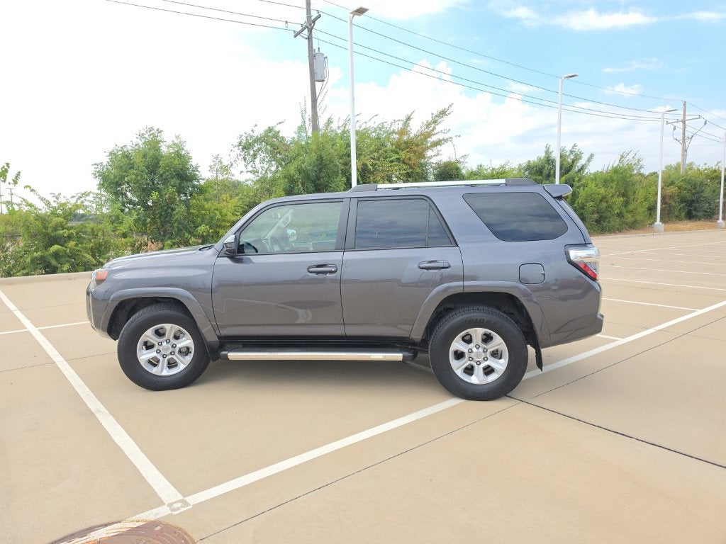 2023 Toyota 4Runner SR5