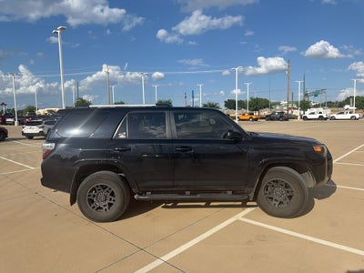 2024 Toyota 4Runner SR5