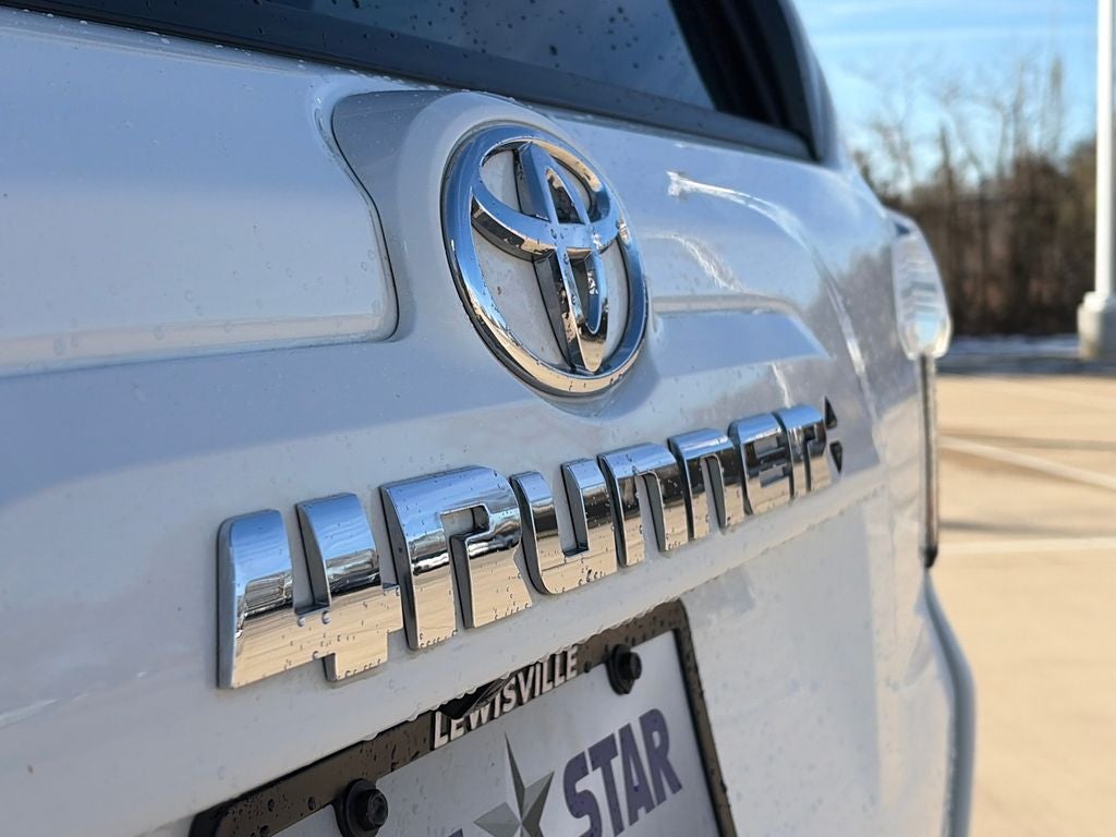 2024 Toyota 4Runner SR5