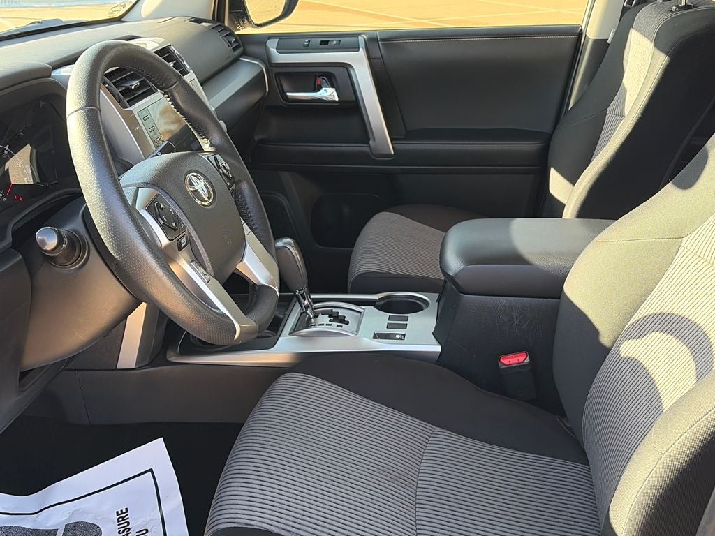 2024 Toyota 4Runner SR5