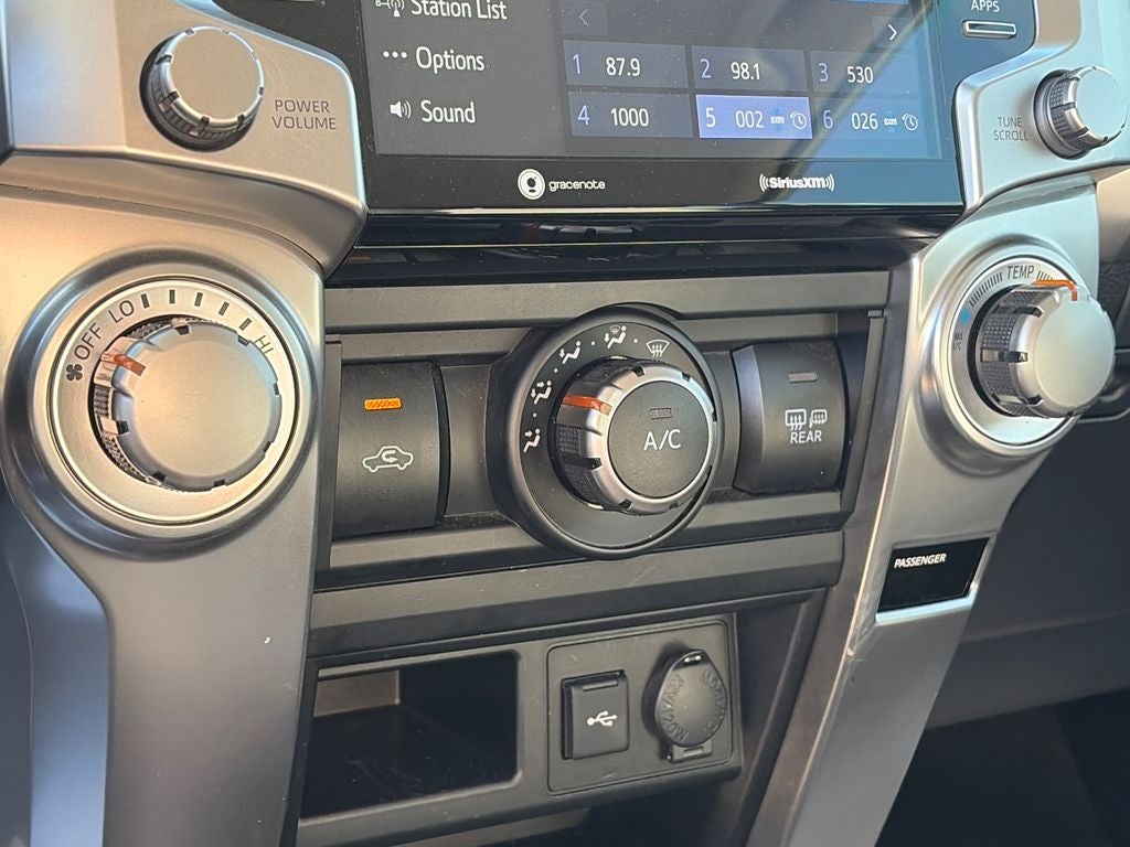 2024 Toyota 4Runner SR5