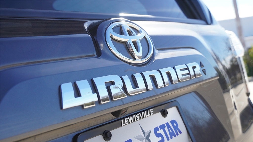 2023 Toyota 4Runner SR5