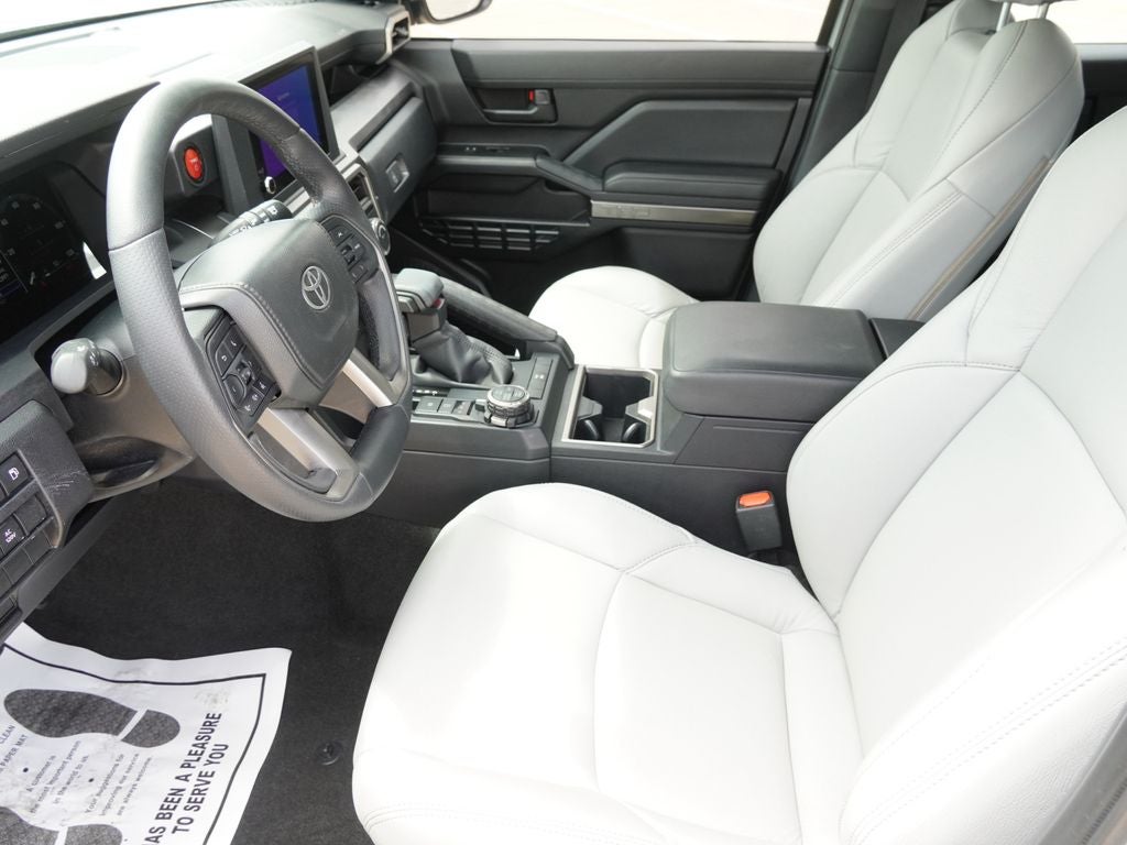 2025 Toyota 4Runner i-FORCE MAX Hybrid TRD Off Road