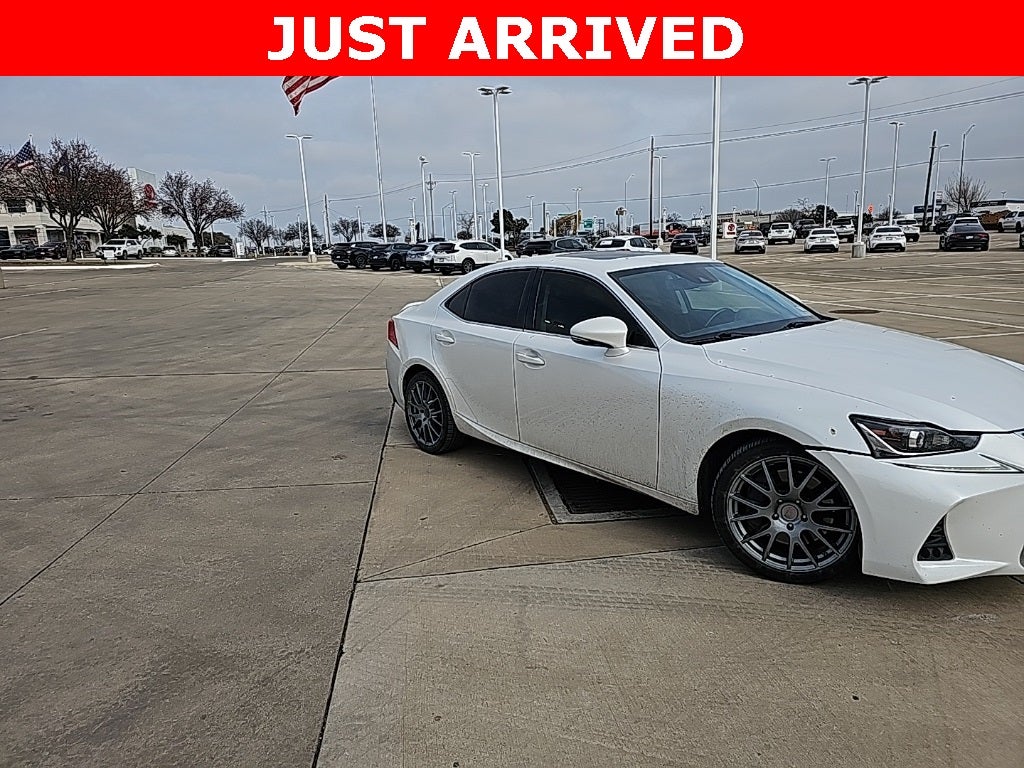 2018 Lexus IS 300