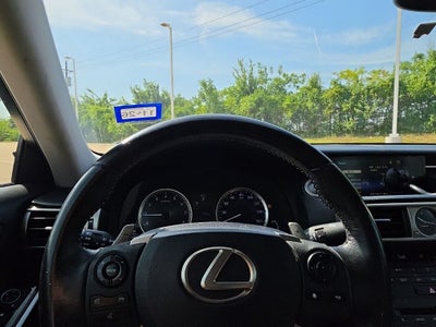 2016 Lexus IS 200t