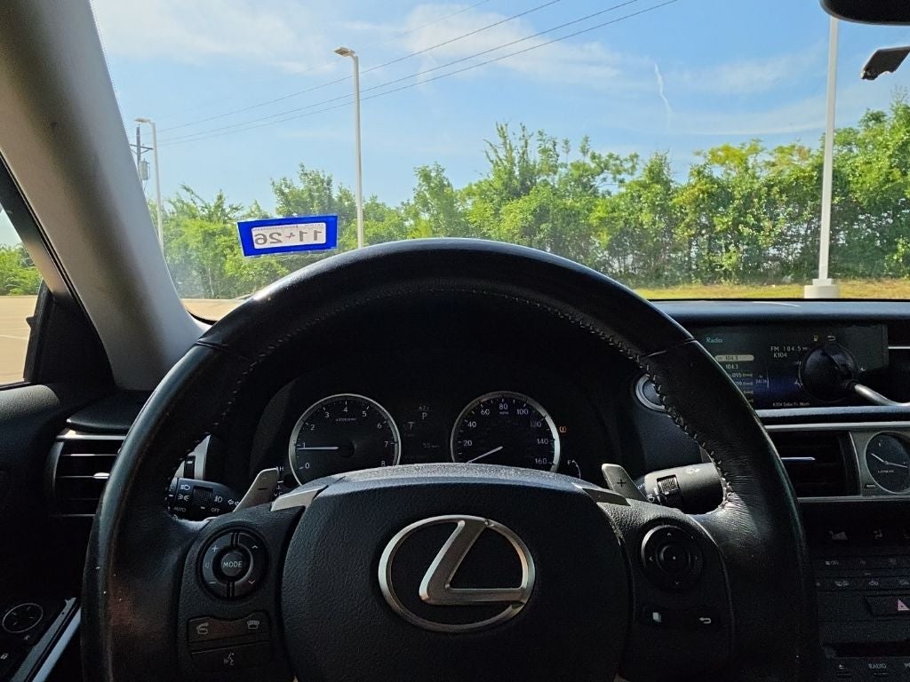 2016 Lexus IS 200t
