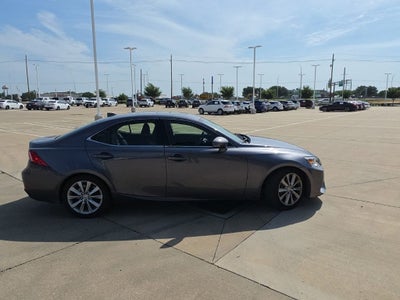 2016 Lexus IS 200t